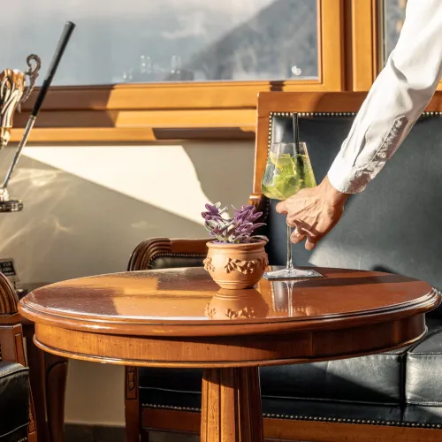 Wellnesshotel Alpenflora, Kastelruth, Seiser Alm, Dolomiten - Kulinarik und Weingenuss